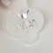 OEM ODM 1.8gの白いプラスチック ホックは銀ぱくのロゴを